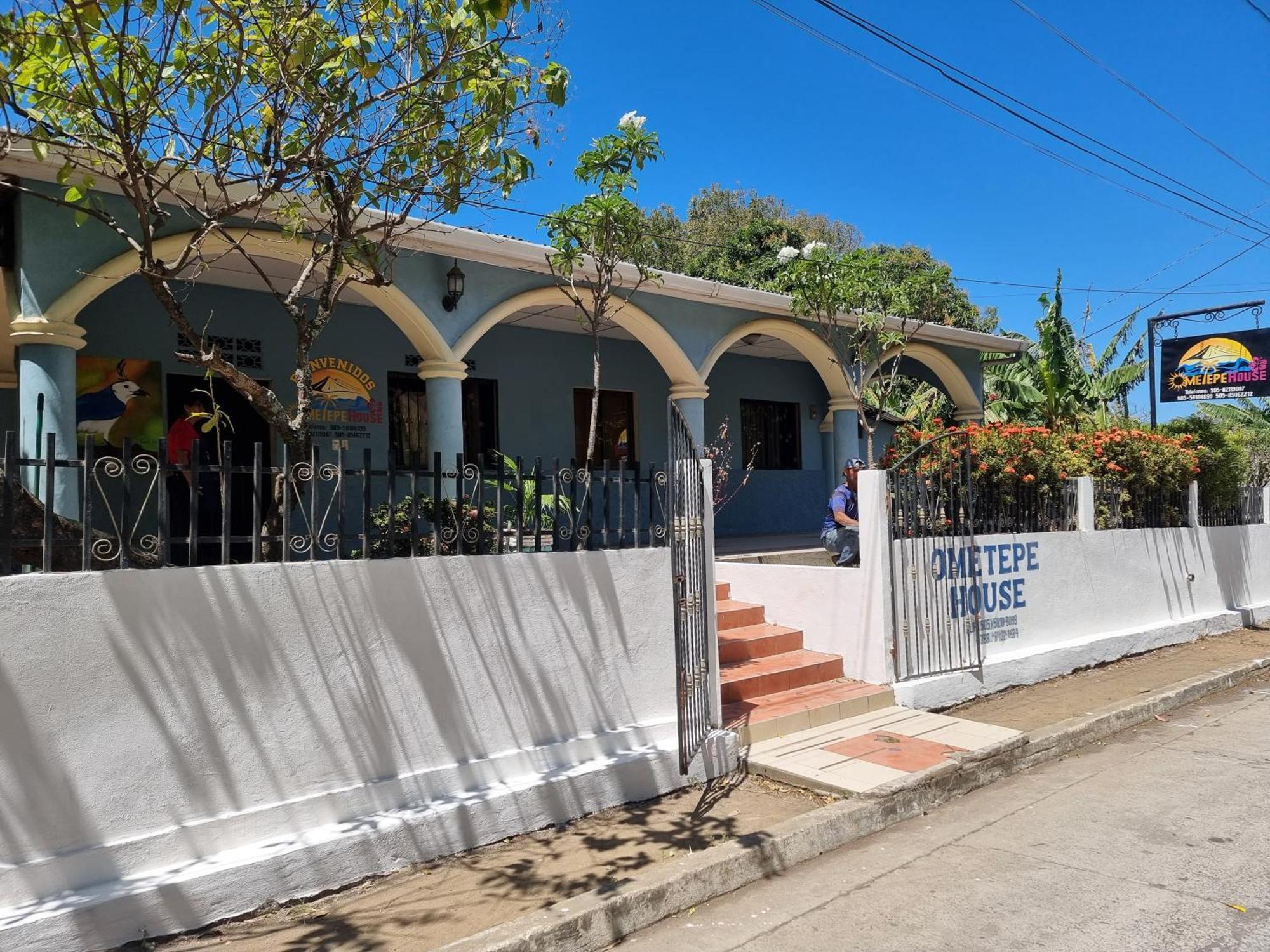 莫约加尔帕Ometepe House住宿加早餐旅馆 外观 照片