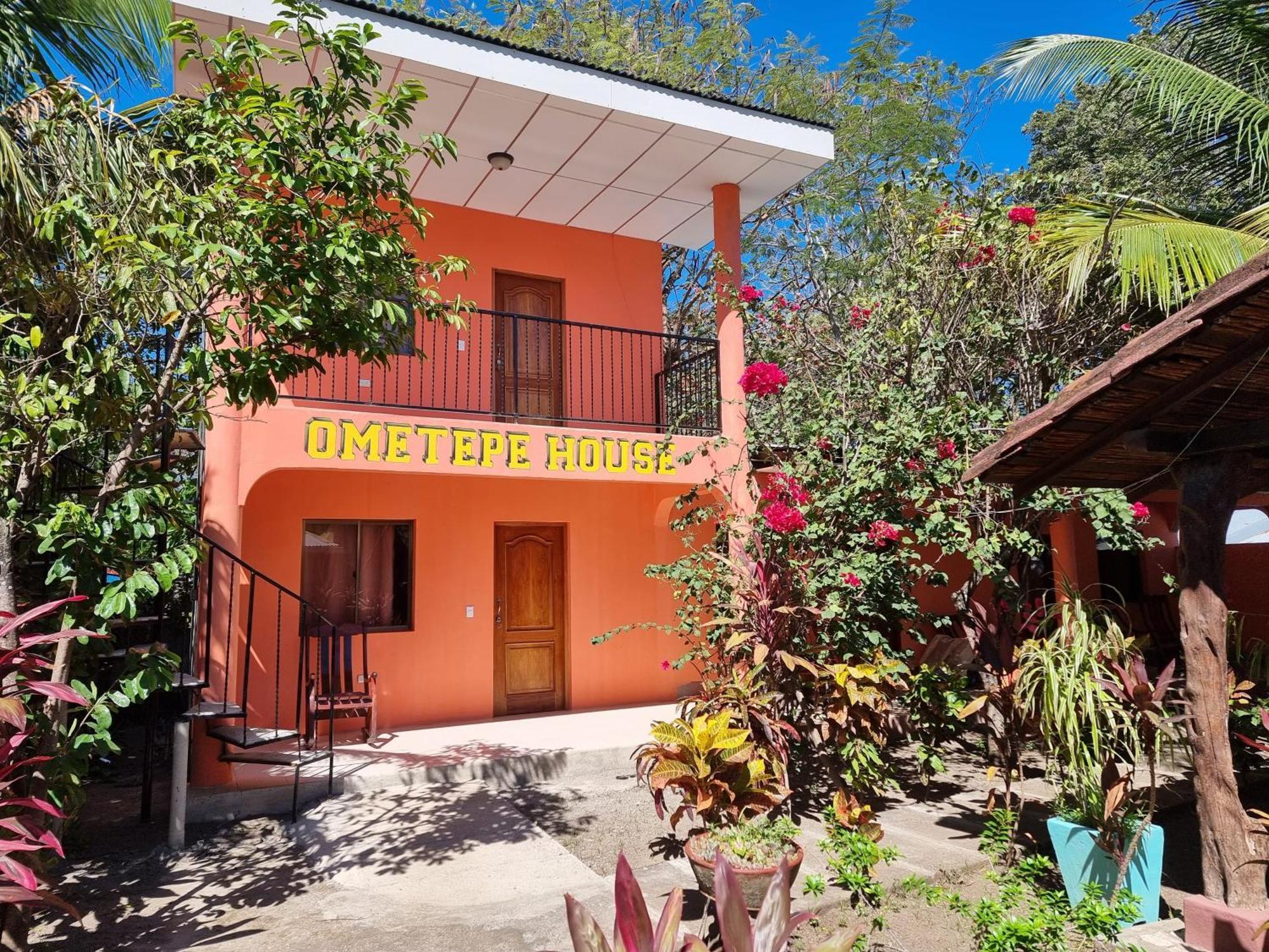 莫约加尔帕Ometepe House住宿加早餐旅馆 外观 照片