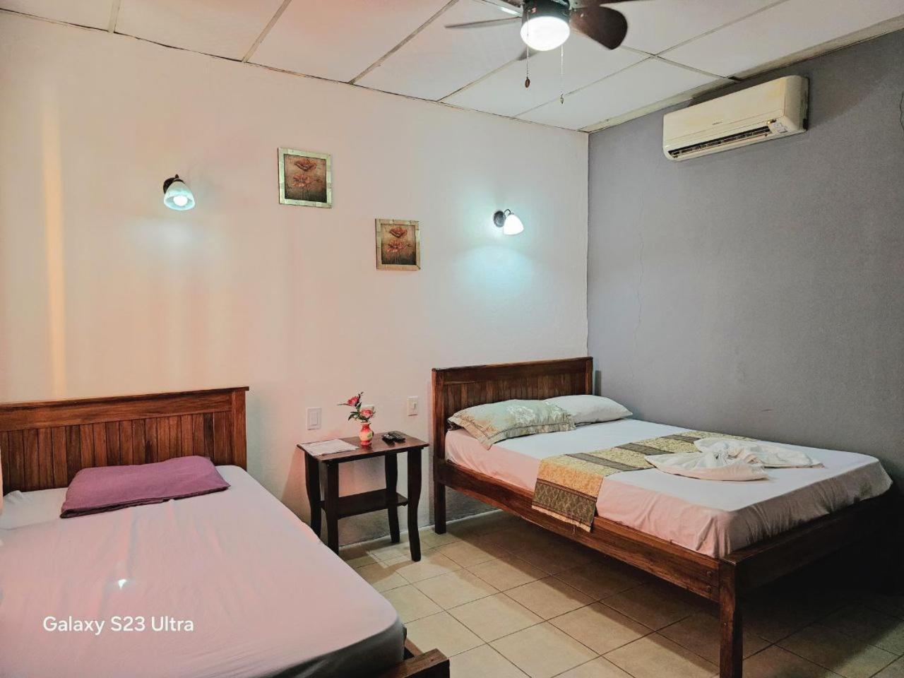莫约加尔帕Ometepe House住宿加早餐旅馆 外观 照片